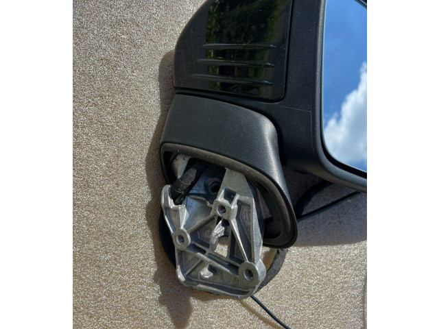 Zpětné zrcátko  Mercedes-Benz C W205 2021  A201810240, A0009055605  