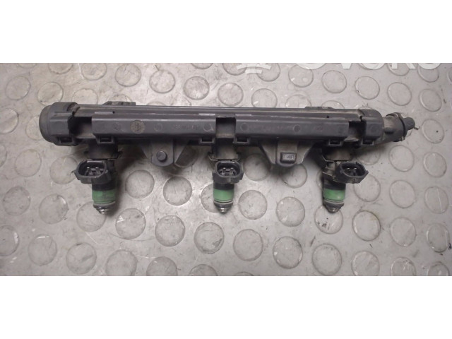 Топливная рампа 03E133320, 03E133320   Seat Ibiza III (6L)  