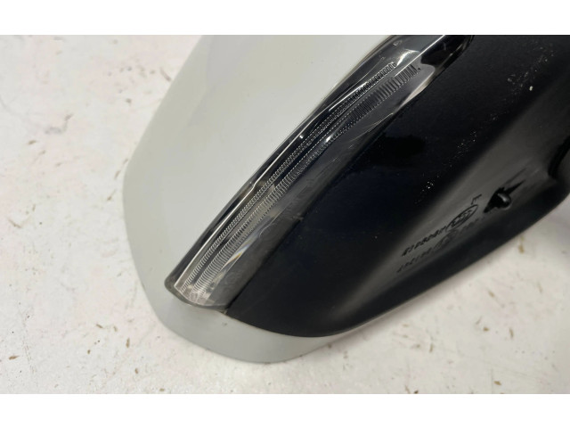 Zpětné zrcátko  Volvo XC60 2019  E1041443  