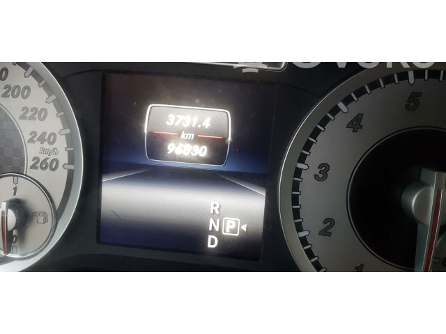 Přístrojová deska  Mercedes-Benz A W176 2012 A1769008901, A1729027704  