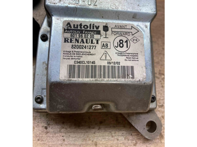 Блок подушек безопасности 601960200, 8200241277   Renault Espace -  Grand espace IV