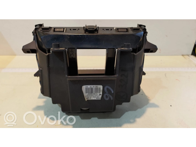 Дисплей    96493929ZD, 96459618ZD   Citroen C6