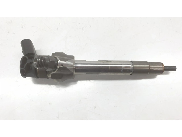 Vstřikovač 13538579236, 8579236   BMW 5 F10 F11   2.0  