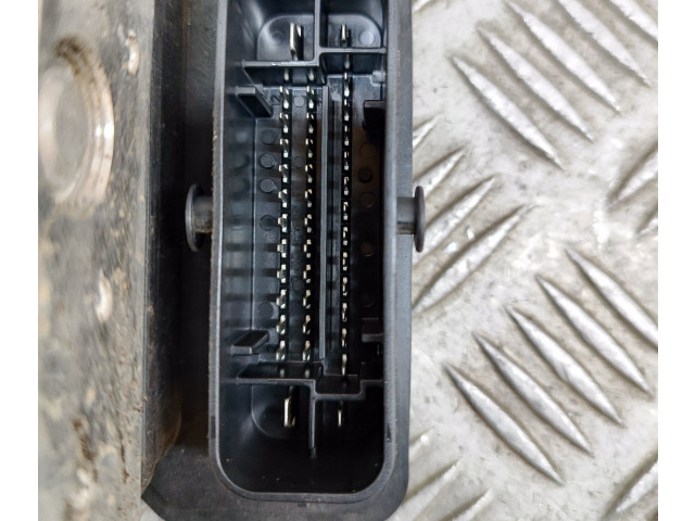 Jednotka ABS 104474500B   Tesla Model Y 2024