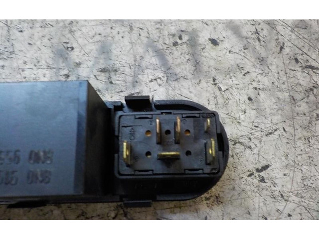 Блок управления 8N0962107AB98   Audi TT Mk1