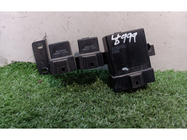 Модуль управления BSM M9200209, M9200209   Chrysler Stratus    