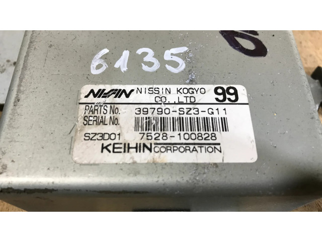 Блок АБС 39790SZ3G11   Honda  Legend III KA9  1996-2006 года