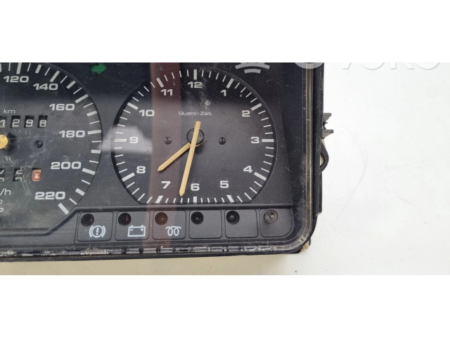 Přístrojová deska  Volkswagen PASSAT B3 1988 357919033GR, 357919059AD  