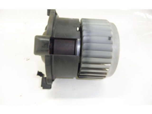 Вентилятор печки    MF016070, MF016070   Mitsubishi Colt