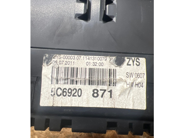 Přístrojová deska  Volkswagen Jetta VI 2011 5C6920871, 1141310079  
