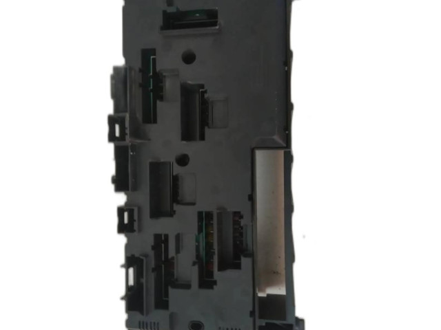   Pojistková skříňka 923442101, 2-1703344-2e   BMW 5 GT F07 2013