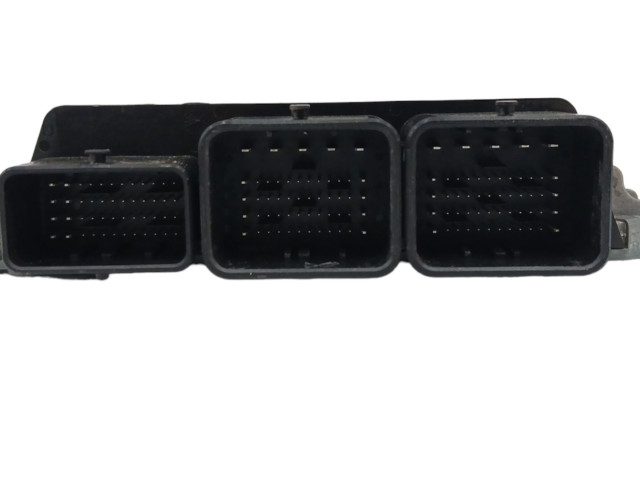 Řídící jednotka 9801622880, 9666681180   Peugeot 2008 I 2015