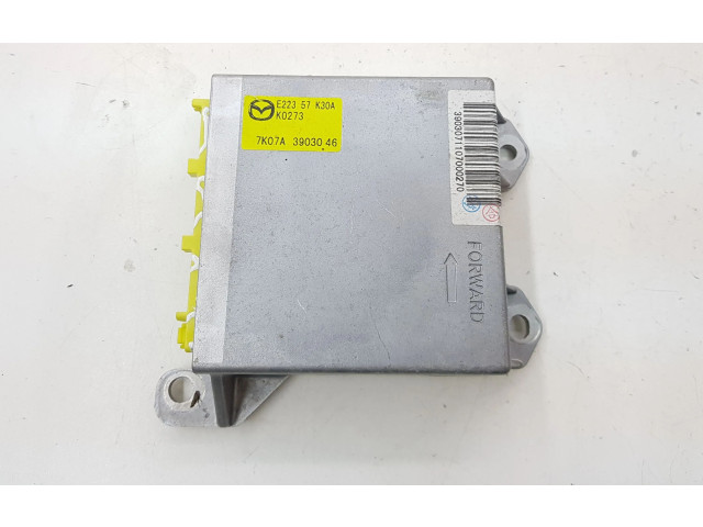 Блок подушек безопасности E22357K30A   Mazda CX-7