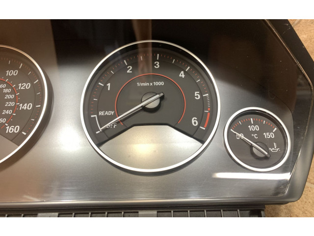 Přístrojová deska  BMW 4 F32 F33 2015 9232895  