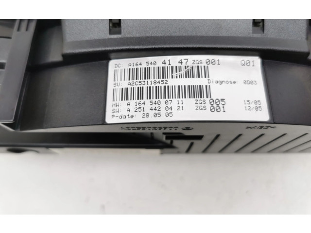 Панель приборов A1645404147   Mercedes-Benz ML W164       