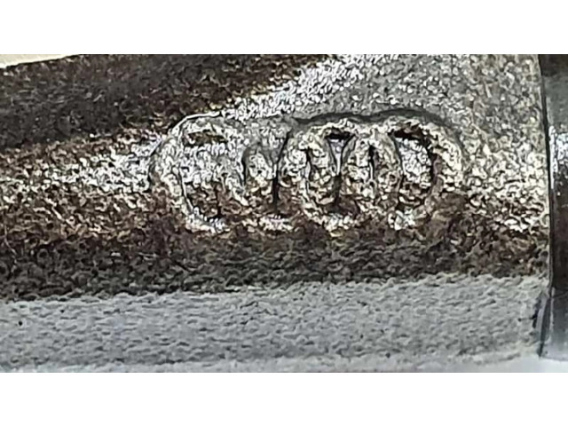 Шатун  038198401F    Audi A3 S3 A3 Sportback 8P  2.0