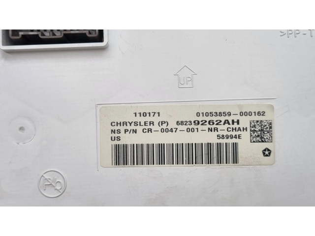 Přístrojová deska  Chrysler Pacifica 2017 68239262AH, P68239262AH  
