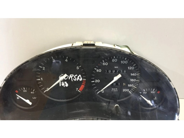 Přístrojová deska  Opel Corsa B 1995 90386326  