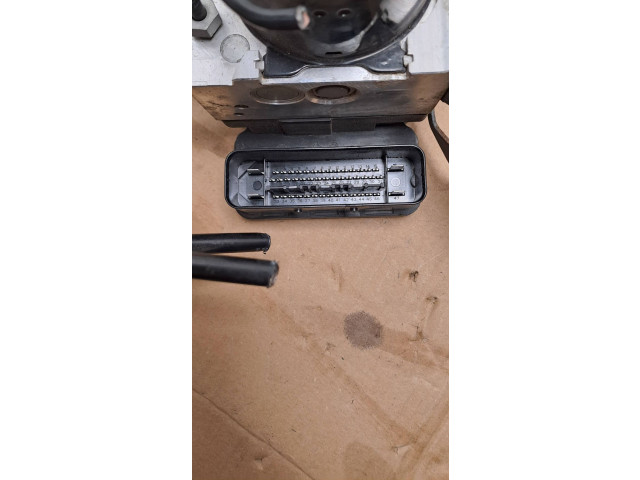 Jednotka ABS 31261142, 000404974D0   Volvo XC70 2008