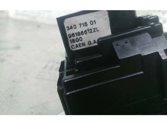 Переключатель дворников 34371501, 0090086   Peugeot 406