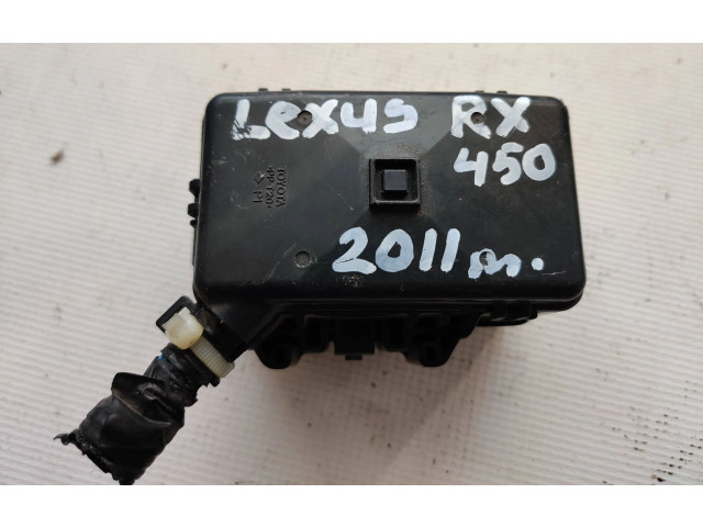   Pojistková skříňka 8266248190   Lexus RX 450H 2010