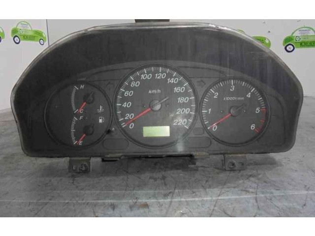 Přístrojová deska  Mazda Premacy 2000 WHCB16C  