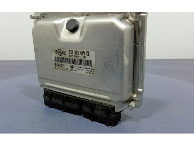 Блок управления двигателем Блок управления 0281011203, 0281011203   Skoda Superb B5 (3U)