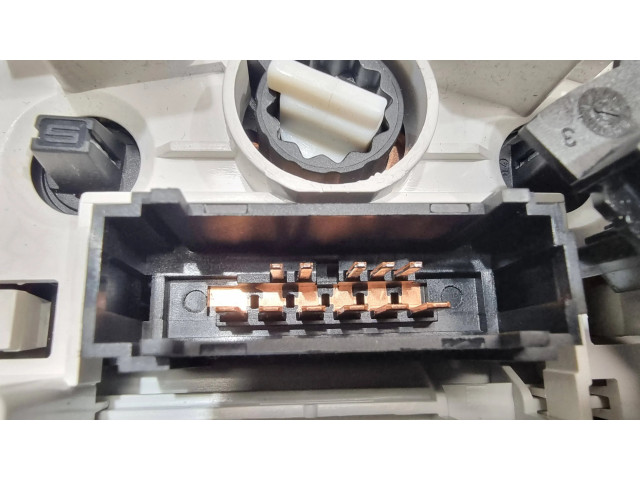 Блок управления климат-контролем F664479W, 69300002   Peugeot 1007