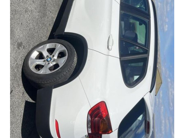Подушка безопасности водителя    BMW X1 E84