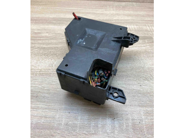   Pojistková skříňka 30859714, 72541985   Volvo S40, V40 1995