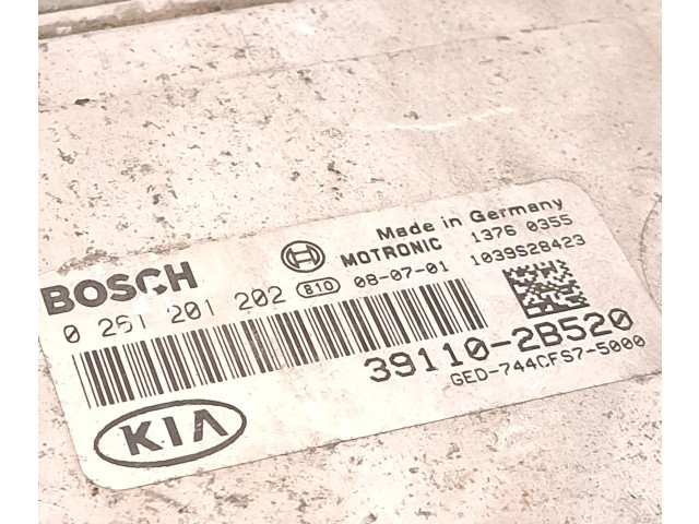 Řídící jednotka 0261201202, 391102B520   KIA Ceed 2009