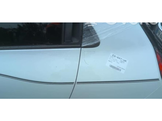 Дисплей    280211484R   Renault Twingo III