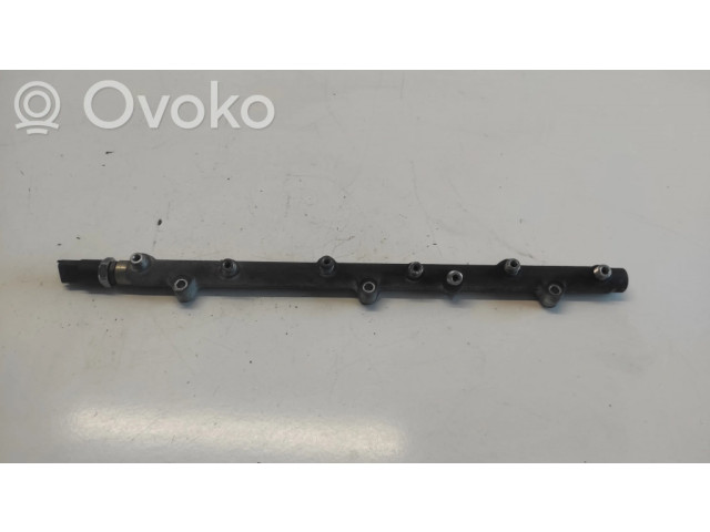 Vstřikovací lišta 0445216002, 01706   BMW 5 E39  pro naftový motor 3.0  