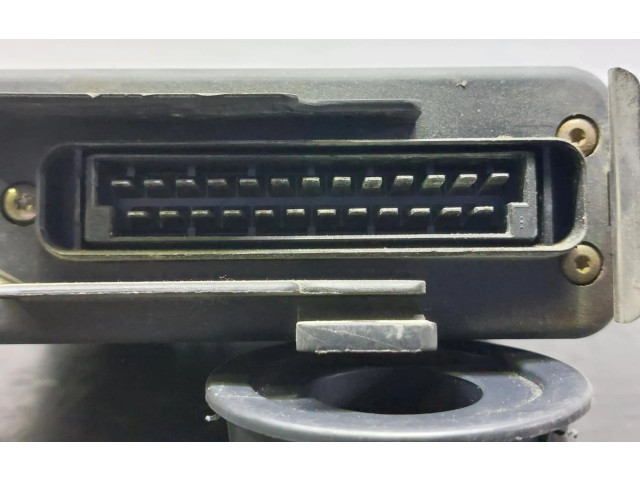 Řídící jednotka 0280000751   Peugeot 106 