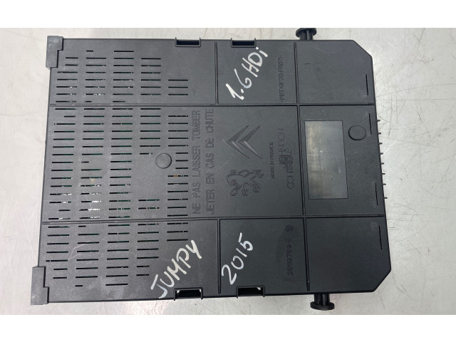 Блок предохранителей 20977771, 967847688001   Citroen Jumpy    