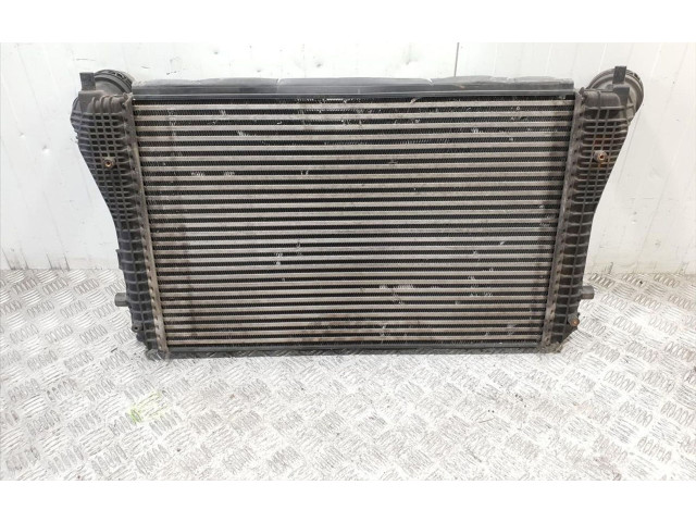 Интеркулер  1K0145803T   Audi A3 S3 8P 2.0