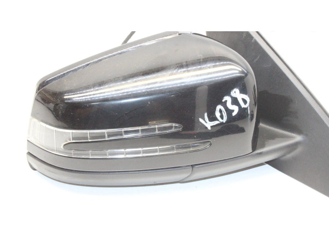 Zpětné zrcátko  Mercedes-Benz A W176 2014  A1768100216, 7PIN  