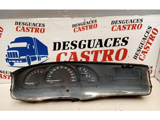 Přístrojová deska  Opel Vectra B  90504243  
