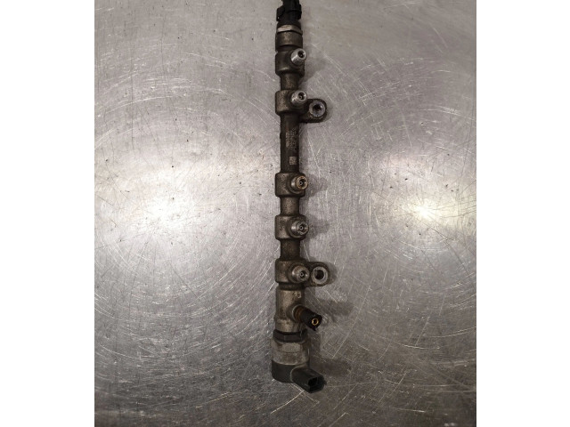 Vstřikovací lišta 2381033030, 1077800531   Toyota Yaris    1ndtv 