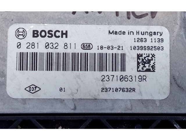 Řídící jednotka 237106319R, 0281032811   Dacia Logan Pick-Up 2018