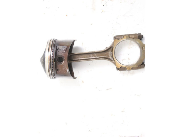 Píst MD334468, MD334468   Mitsubishi Pajero Sport I    6G74 