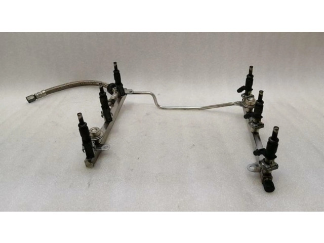 Vstřikovací lišta A2720701495, A2720701795   Mercedes-Benz SL R230  pro benzínový motor 3.5  