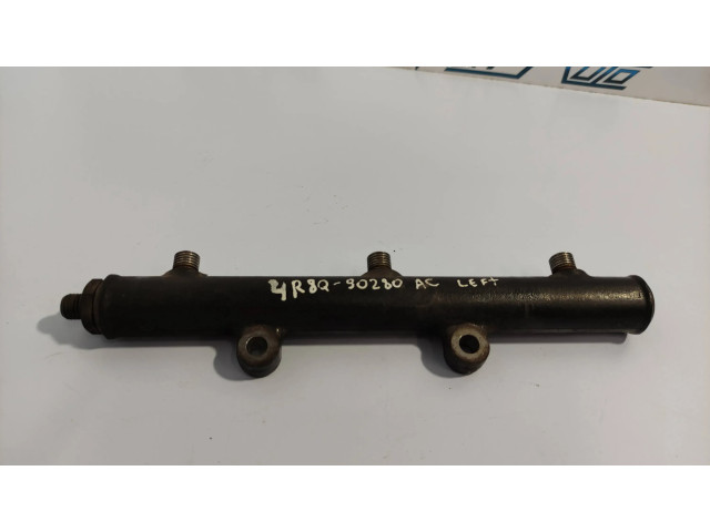 Топливная рампа 4R8Q90280AC   Land Rover Discovery 3 - LR3 2.7 