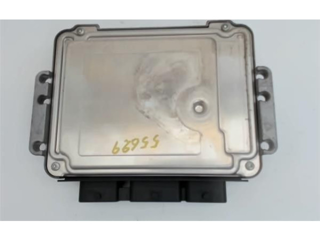 Řídící jednotka 8200391179, 0281011530   Nissan Primastar 2004