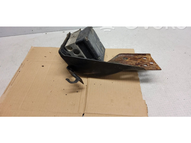 Jednotka ABS 7M0614111AE, 98VW2L580AD   Seat Alhambra (Mk1) 2000