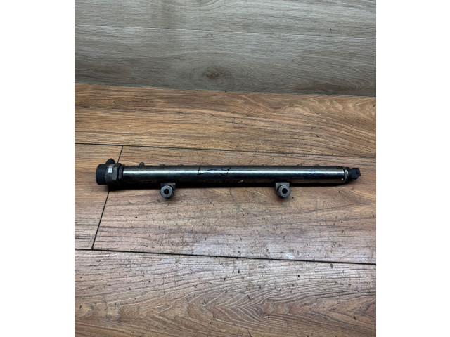 Vstřikovací lišta 0445215025, 008031L3   Volvo V40     