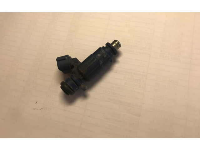 Форсунка 353102B000    Hyundai i30 для бензинового двигателя  1.6