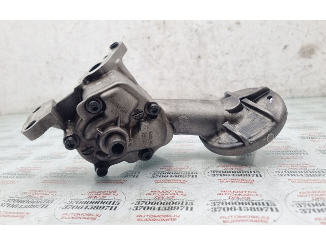 Масляный насос  BMK 059115105AG  Audi A6 S6 C6 4F 
