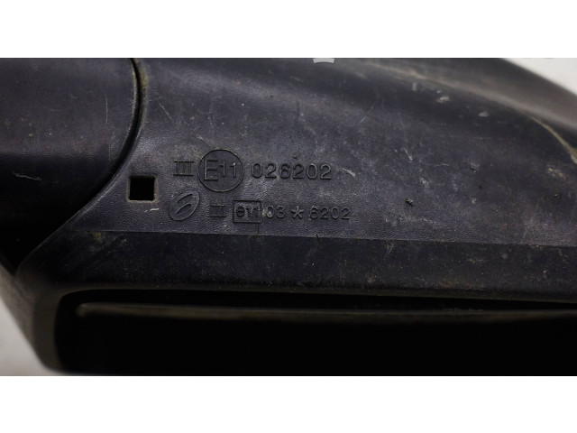 Zpětné zrcátko  Nissan Qashqai+2 2012  e11026202  