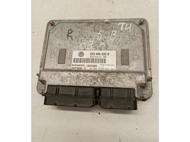 Блок управления двигателя 023906033B   Volkswagen Transporter - Caravelle T4